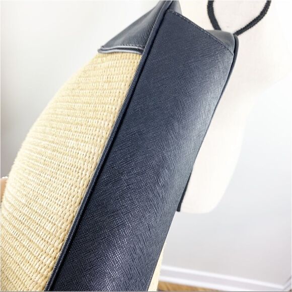 Calvin‎ Klein Large Double Chain Strap Straw Tote Bag w/Faux Leather Accents - Picture 8 of 15